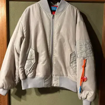 code47L MA-1 화이트 실리콘 탑 포함