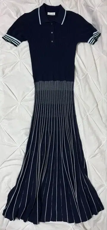 라코스테 반팔 니트 원피스 36 네이비 플리츠