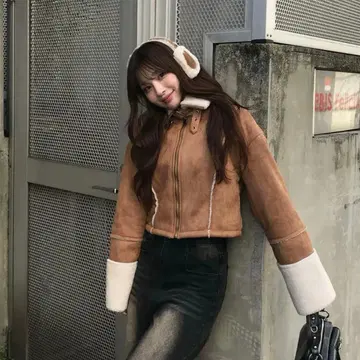 emmy 무스탕 터치 2WAY 자켓