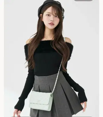 다리치 엘레강트 퍼 니트탑