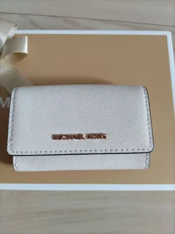 MICHAEL KORS 화이트 명함지갑