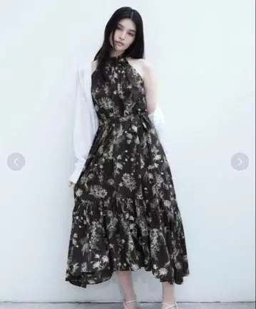 프레이 아이디 25SS 개더 플라워 원피스 슬리브리스