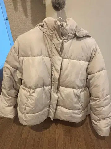 베이지 다운 자켓 사이즈 F