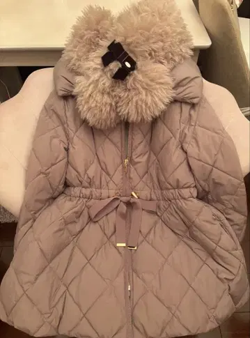 토카 모카 다운 자켓 (퍼 포함)