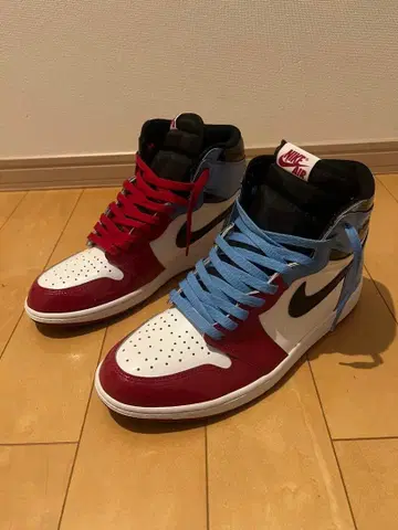 AJ1 피어리스 시카고