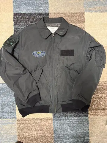 BEAMS HEART MA-1 플라이트 자켓