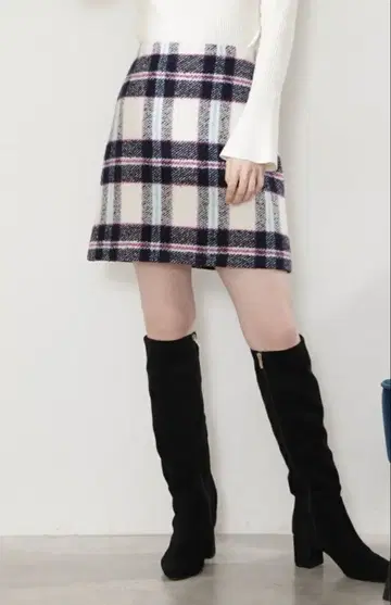(미사용 새상품) 질스튜어트 케니 체크 스커트