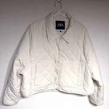 ZARA 퀼팅 블루종 화이트 L 사이즈