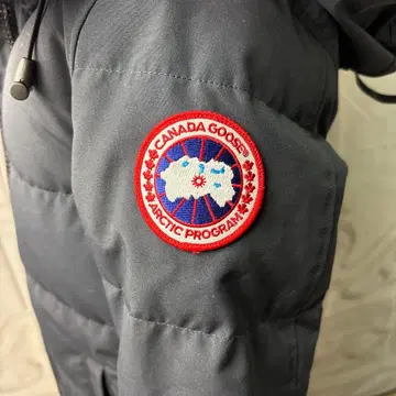 Canada Goose Arctic Program 다운 자켓