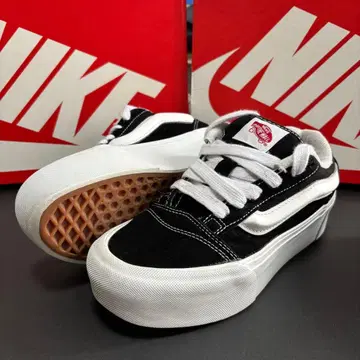 Vans 뉴턱 23cm