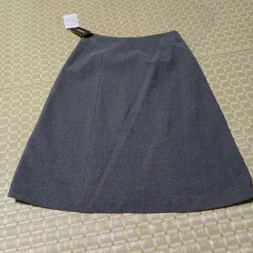 LAUTREAMONT 플레어 스커트 사이즈 38 그레이