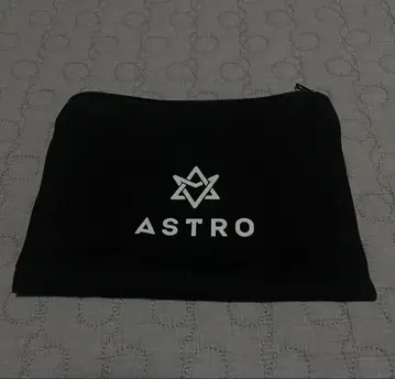 ASTRO 빌리지 뱅가드 파우치