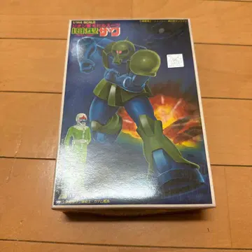 크리스마스 세일 미개봉 BANDAI MS-05 자쿠 1/144