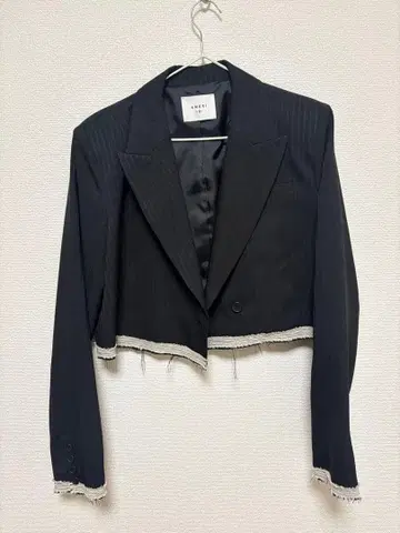 AMERI 테일러드 숏 자켓 M 사이즈