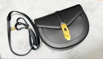 [ 새상품급 ] CARLYN 카린 숄더백