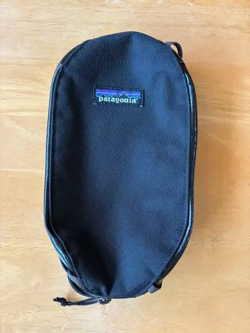 patagonia 블랙홀 큐브 3L 블랙