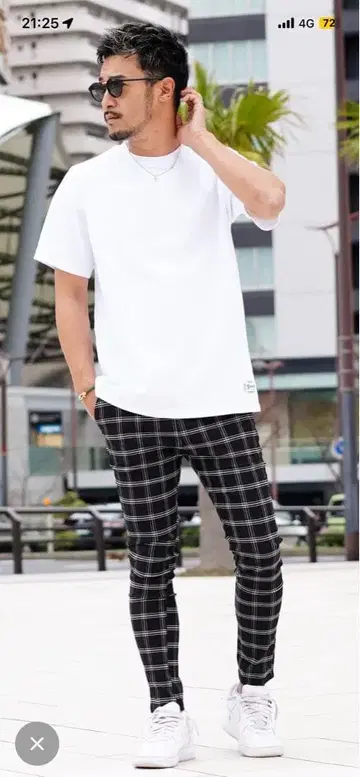 아담스 저글러 체크 무늬