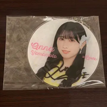 야마모토 안나 친필 사인상