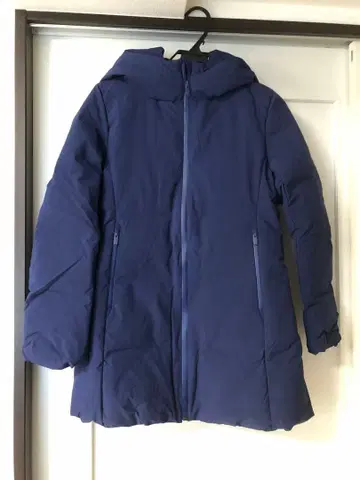 UNIQLO 네이비 후드 부착 다운 자켓 S