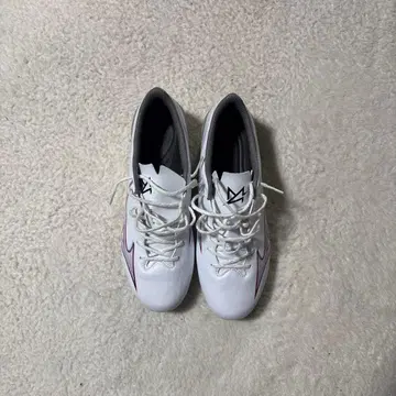 미즈노 어드밴스드 스피도 축구화