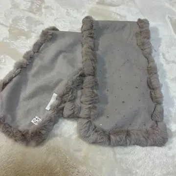 ANTEPIRMA 베이지 머플러 퍼 캐시미어 50% 모 50% 토끼