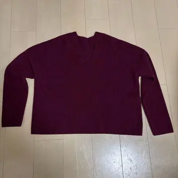 스터닝 루어 보르도 V넥 니트 긴팔