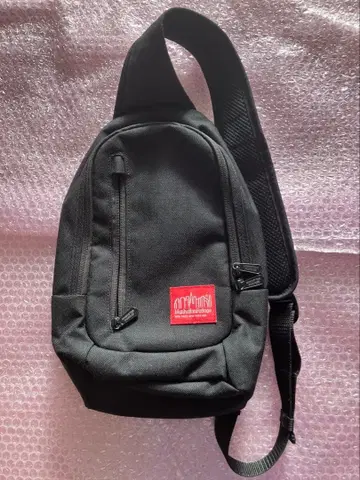 Manhattan Portage 블랙 크로스 바디백