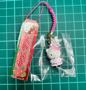 산리오 헬로키티 크리스마스 한정판 핑크 산타 키티 끈 스트랩