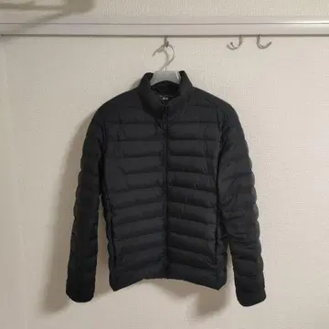 유니클로 NANODESIGN 울트라 라이트 다운 자켓 블랙