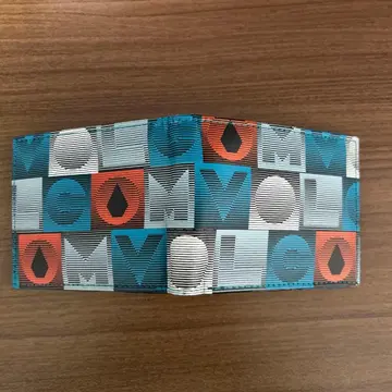 [ 레어 ] VOLCOM 지갑