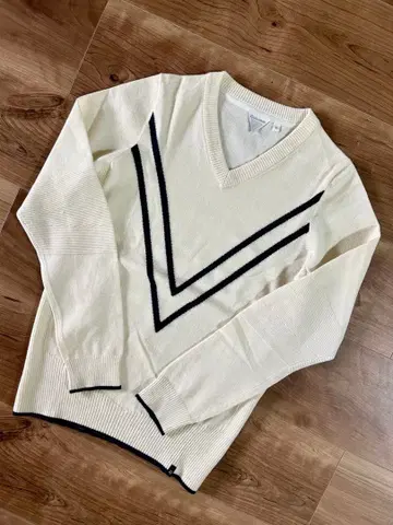 [ 새상품급 ] 테일러메이드 여성용 골프 스웨터