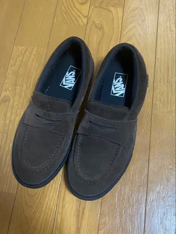 VANS 브라운 스웨이드 로퍼