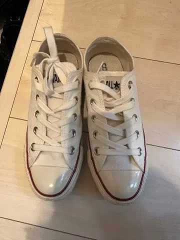 컨버스 스니커즈