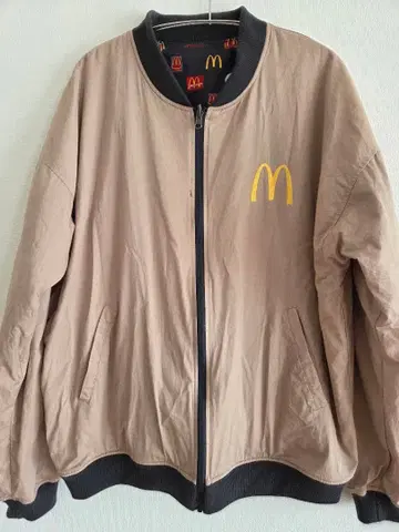 그라니프 McDonald's 콜라보 자켓 베이지