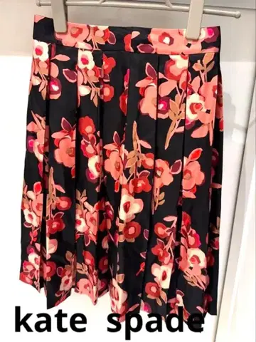 케이트 스페이드 꽃무늬 스커트 컨디션 최상 블랙 핑크 크리스마스 시즌