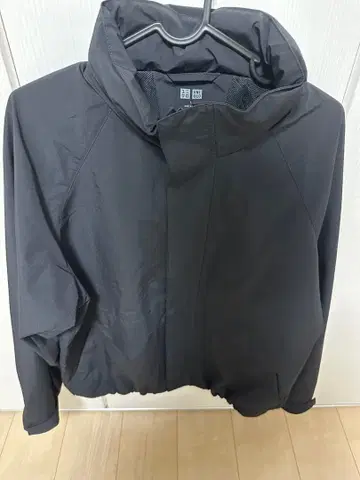 UNIQLO 윈드프루프 스탠드 블루종