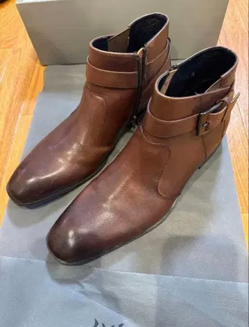 whoop-de-doo 브라운 가죽 앵클부츠 (하루만 사용)