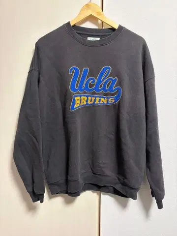 프릭스스토어 UCLA 맨투맨