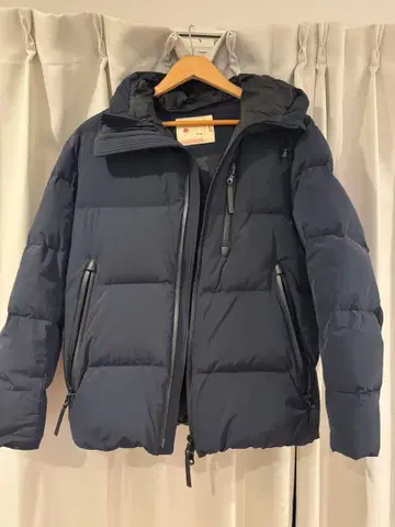 나노 유니버스 니시카와 네이비 후드 부착 다운 자켓