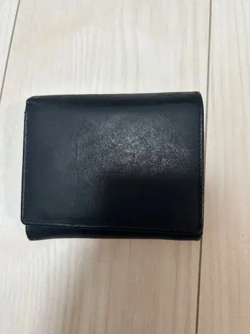 블랙 가죽 3단 폴더형 지갑 지퍼 포함