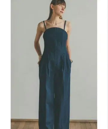 CLANE 라운드 컷 루즈 올인원 데님