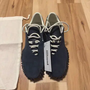 푸마 x JJJ자운드 모스트로 네이비 스니커즈