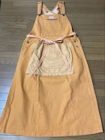 원더풀 월드 포켓 달린 데님 오버롤 스커트 (하자품)