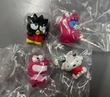 짱구는 못말려(크레용 신짱) x 산리오 캐릭터즈 피규어 컬렉션 4개 세트