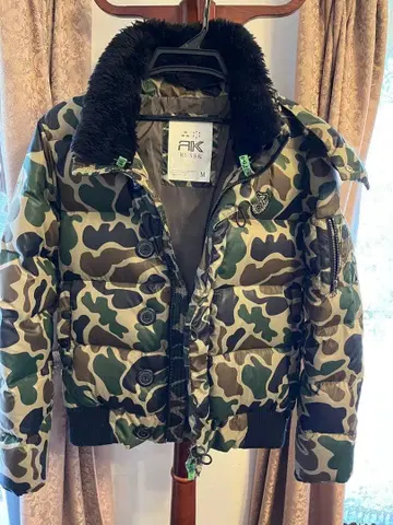 RUSS-K 카모 패턴 다운 자켓 M 사이즈