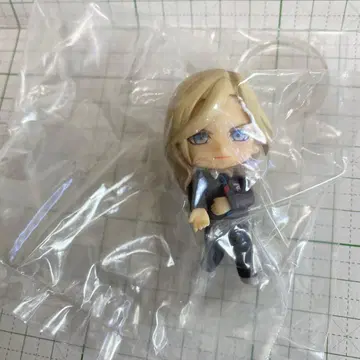 우타프리 카뮤 피규어