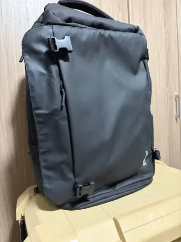 그레이 중형 백팩 내수성