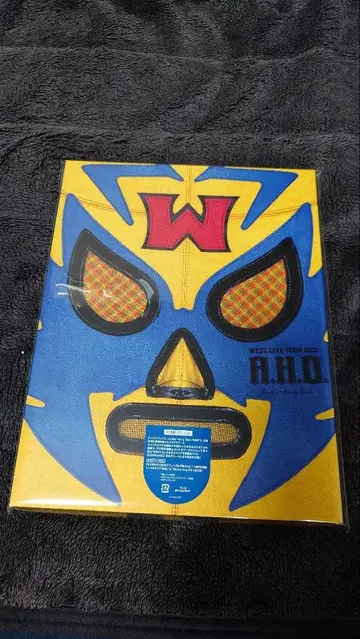 WEST.LIVE TOUR 2025 A.H.O. Blu-ray 초회반