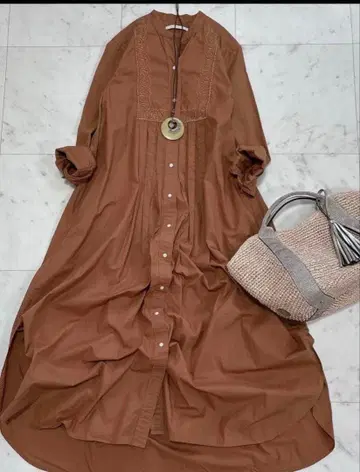 새상품급  자수 원피스 노카라 셔츠 원피스 롱 개더