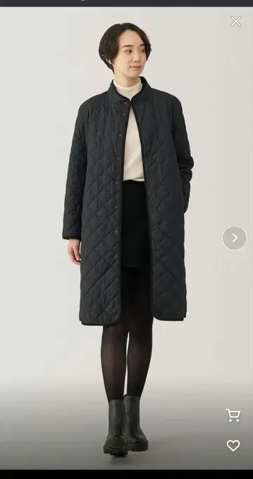 무인 블랙 퀼팅 롱 코트